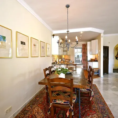 Los Altos House * Marbella
